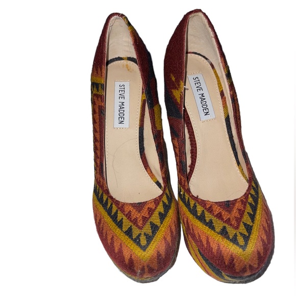 Steve Madden Tribal Summer Wedge - Picture 4 of 4
